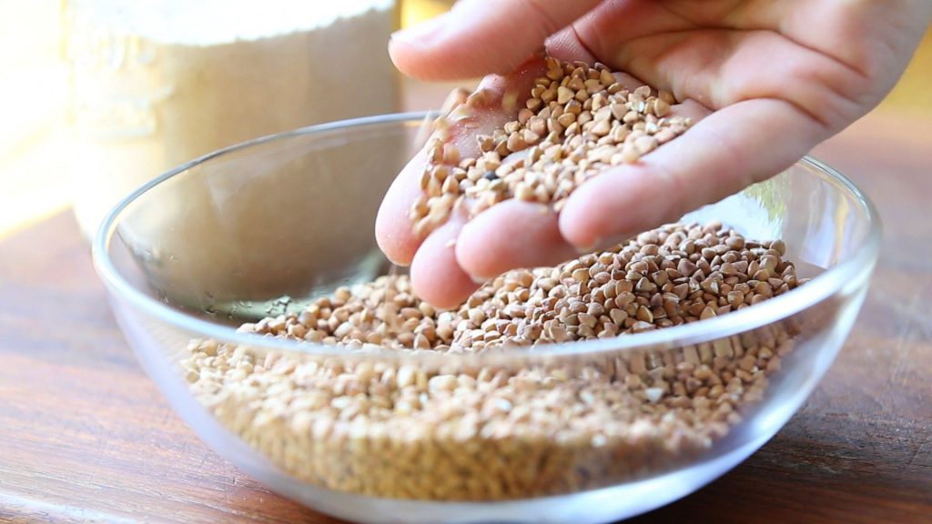 make flour using buckwheat buckwheat flour to pancakes how