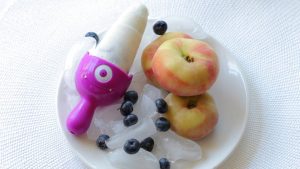 Blueberries peaches and yogurt popsicles!