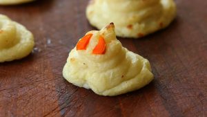 Potato and cauliflower ghosts