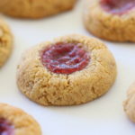 Almond Cookies with Raspberry Jam – Vegan and Gluten Free