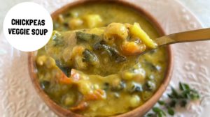 How to prepare Chickpeas & Veggie Soup, the best nourishing dinner