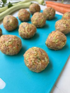 How to prepare the tastiest Zucchini & Carrot Meatballs for your kids